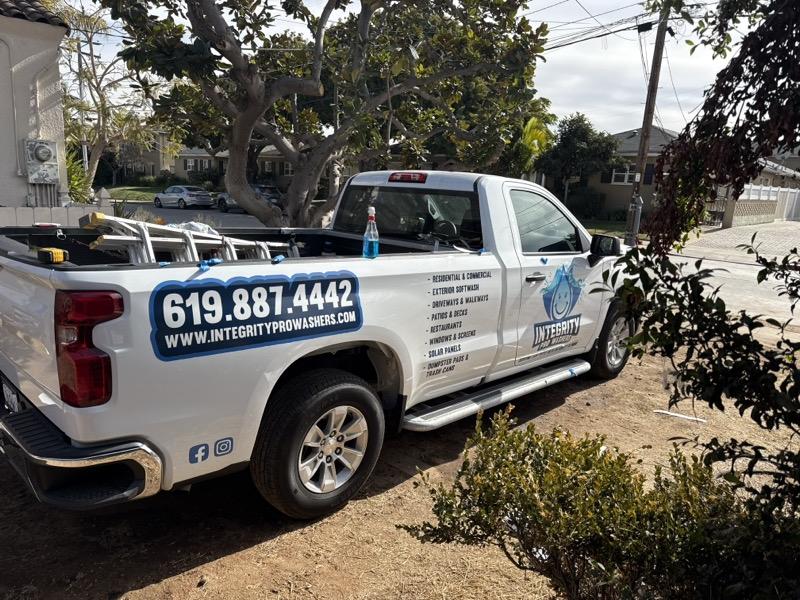 Integrity Pro Washers branded service truck in San Diego
